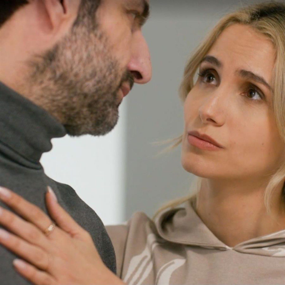 Παιχνίδια εκδίκησης Άγης Μάγια