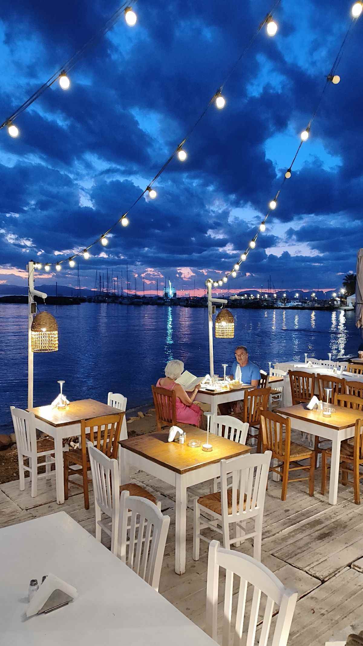 Εστιατόριο Babis στην Αίγινα: Μια αυθεντική γευστική εμπειρία με άρωμα... θάλασσας!