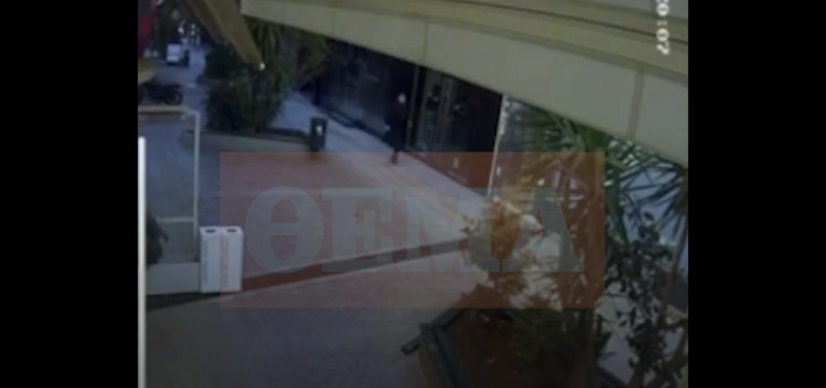 Βίντεο ντοκουμέντο από την απόπειρα διάρρηξης στο σπίτι του Σάββα Πούμπουρα: Καρέ - καρέ το ανθρωποκυνηγητό