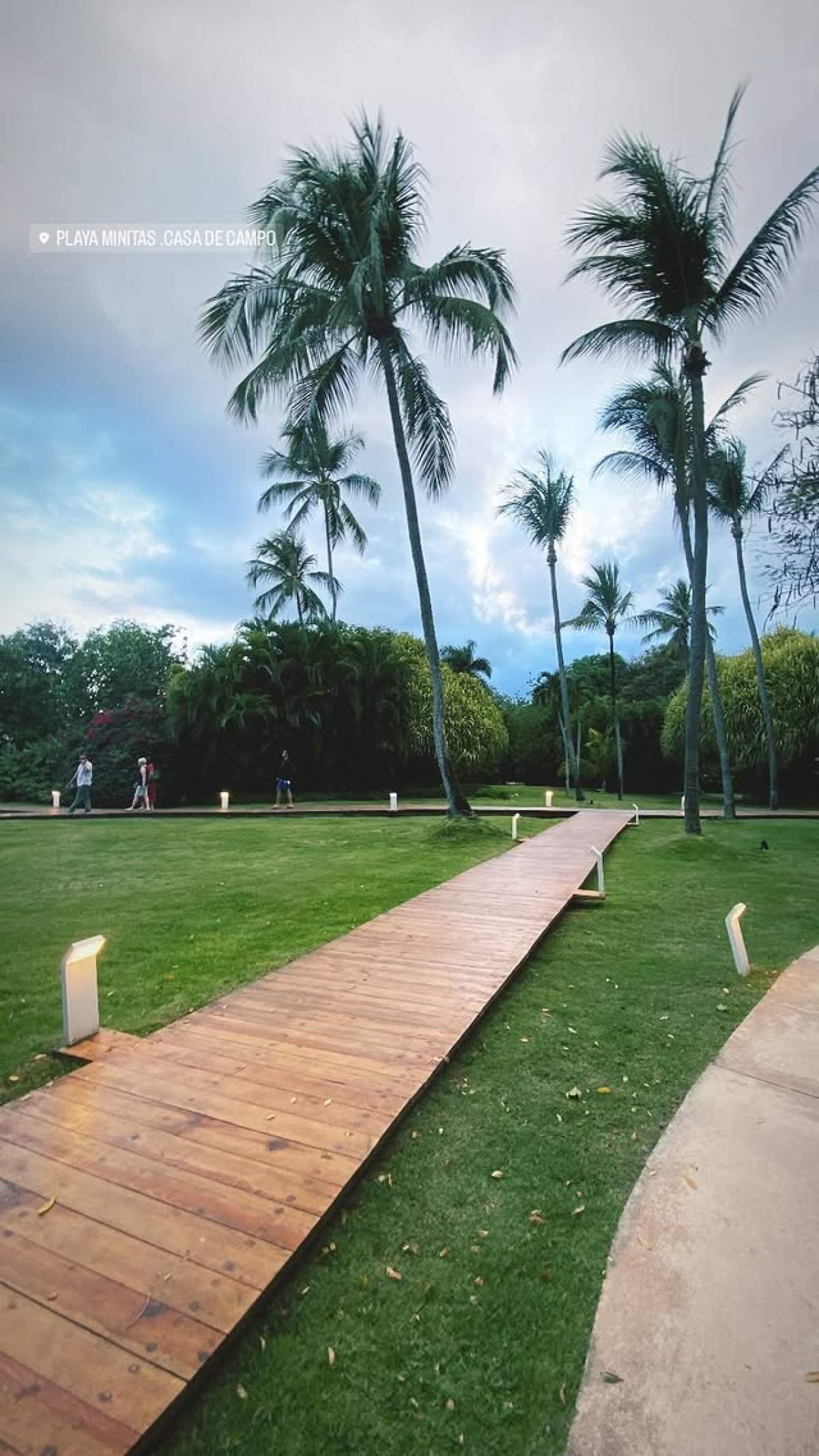 Η Αρυάνα σε ταξίδια