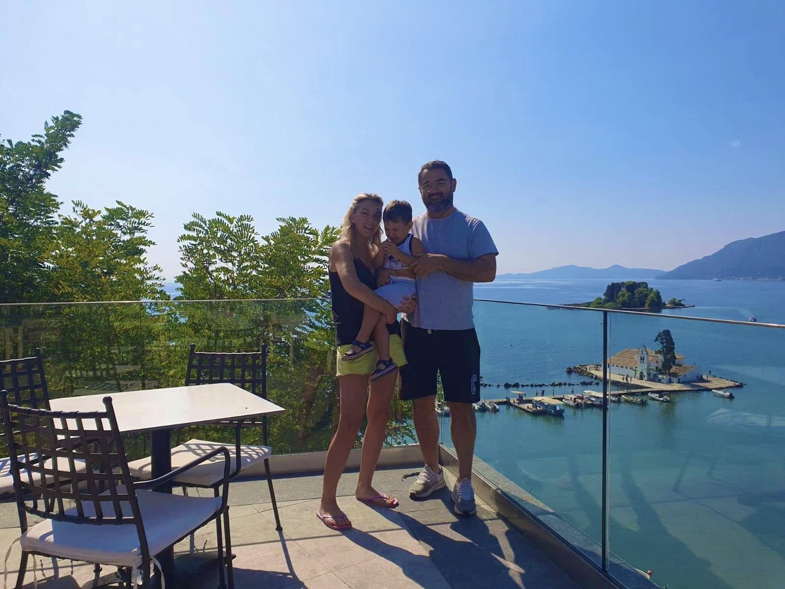 Ο Μπαλάσκας με την σύζυγό του