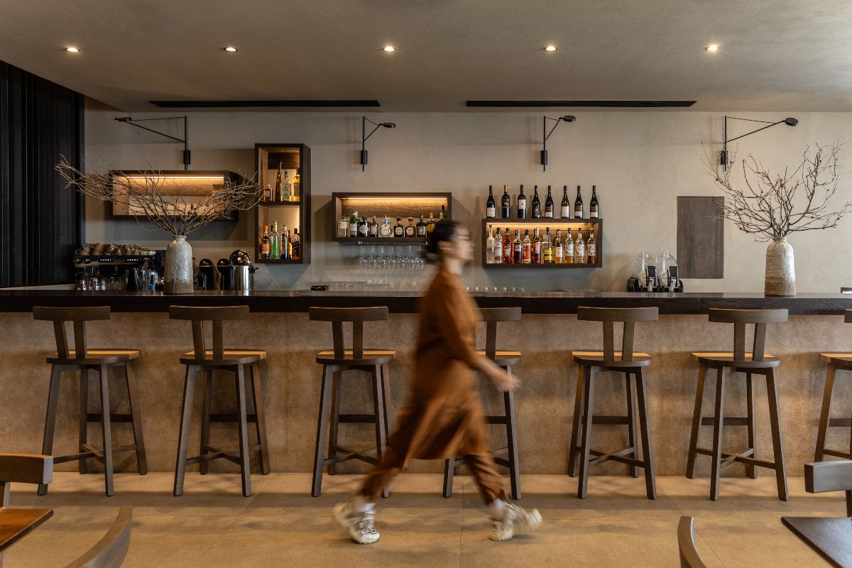 το μπαρ του Ela Tinos