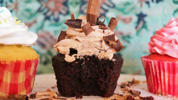 ένα γλυκό δαγκωμένο