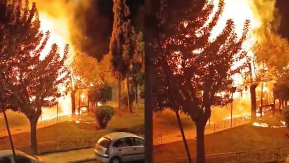 Ένα λεωφορείο τυλίγεται στις φλόγες