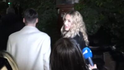 Η Γαρυφαλλιά Καληφώνη στις κάμερες του Super Κατερίνα