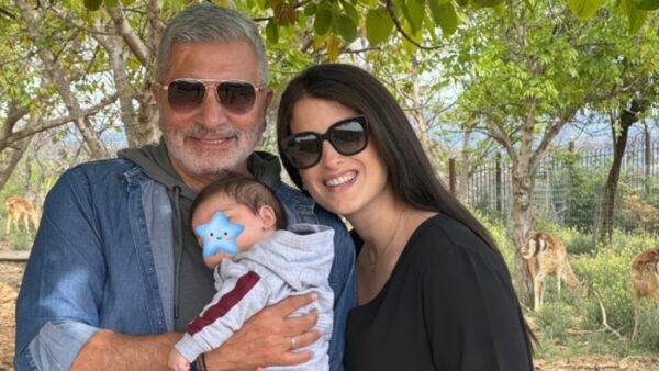 Ο Γιώργος Πατούλης και η Νάνσυ Κοιλού μαζι με τον γιο τους