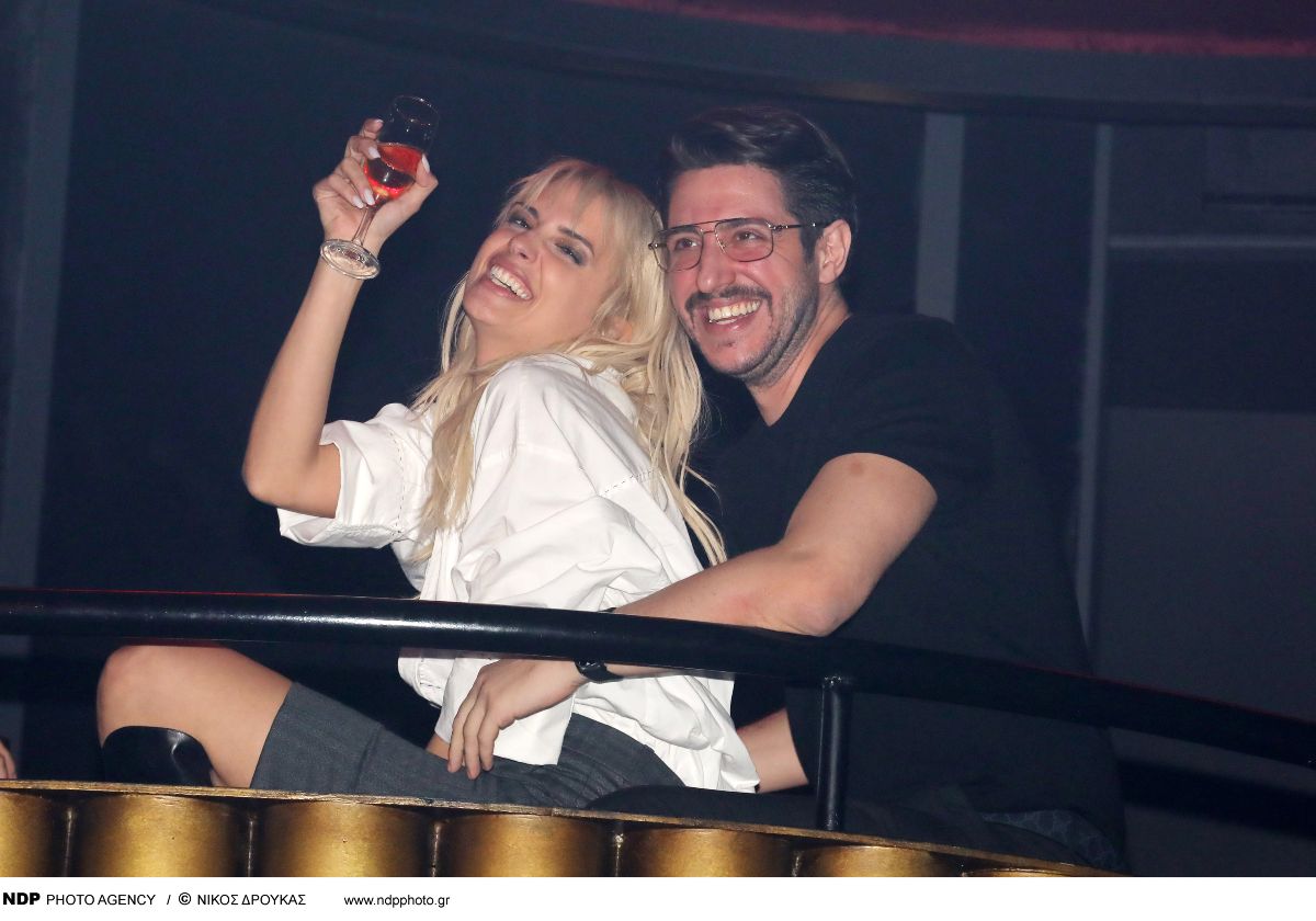 Ο Χάρης Παπατζανής και η Κατερίνα Λιόλιου σε βραδινή τους έξοδο