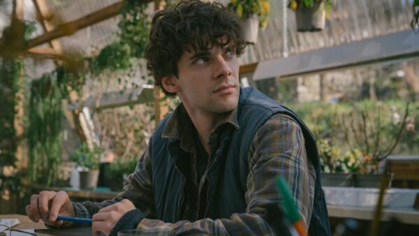 σκηνή από την σειρά του netflix κηπουρός