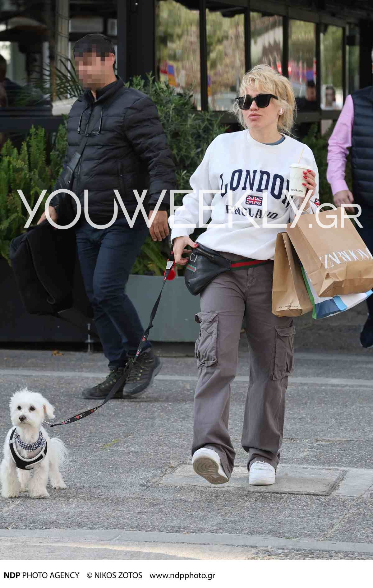 Η Κόνι Μεταξά στην Γλυφάδα