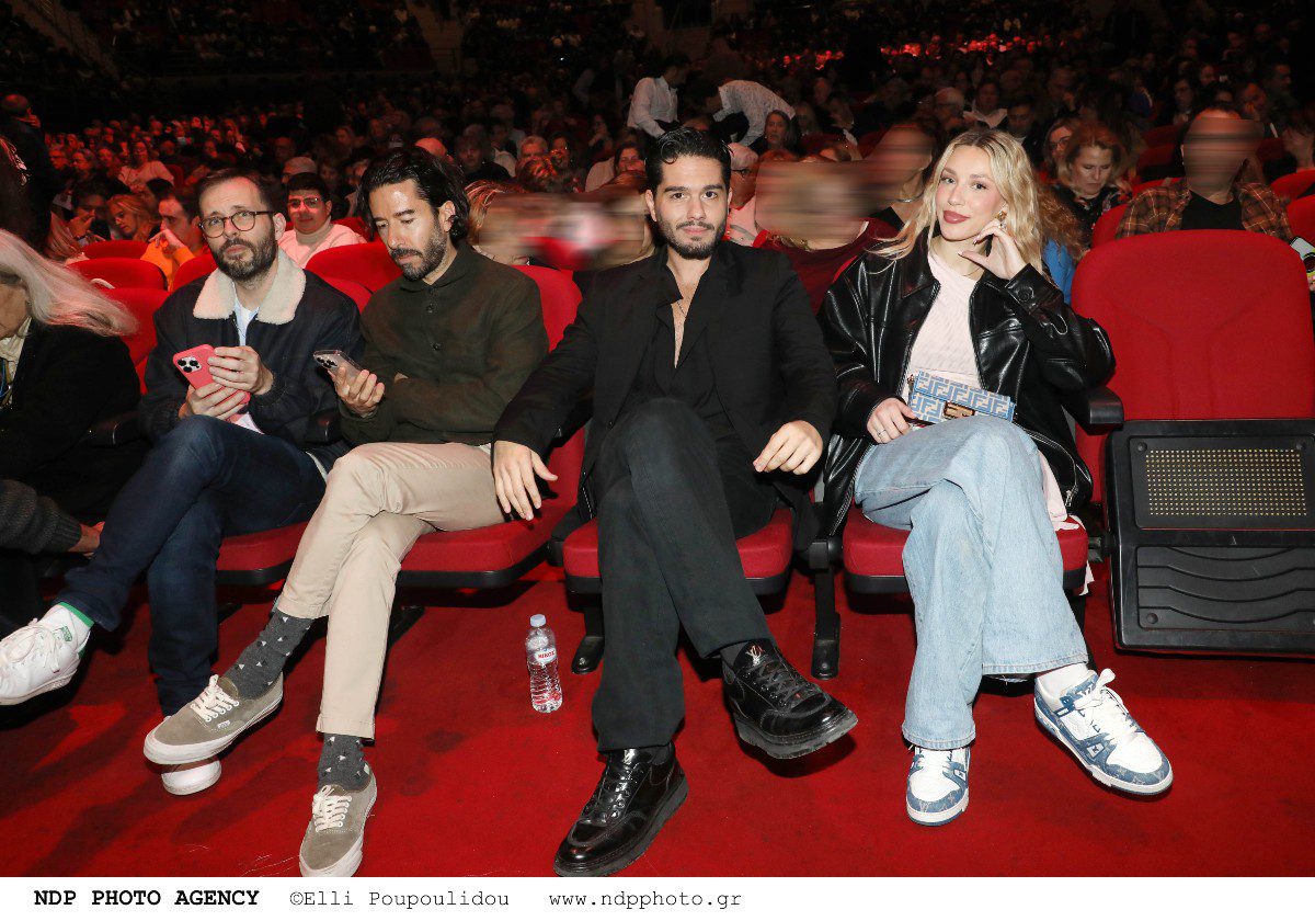 Ο Χρήστος Μάστορας κι η Γαρυφαλλιά Καληφώνη στο θέατρο