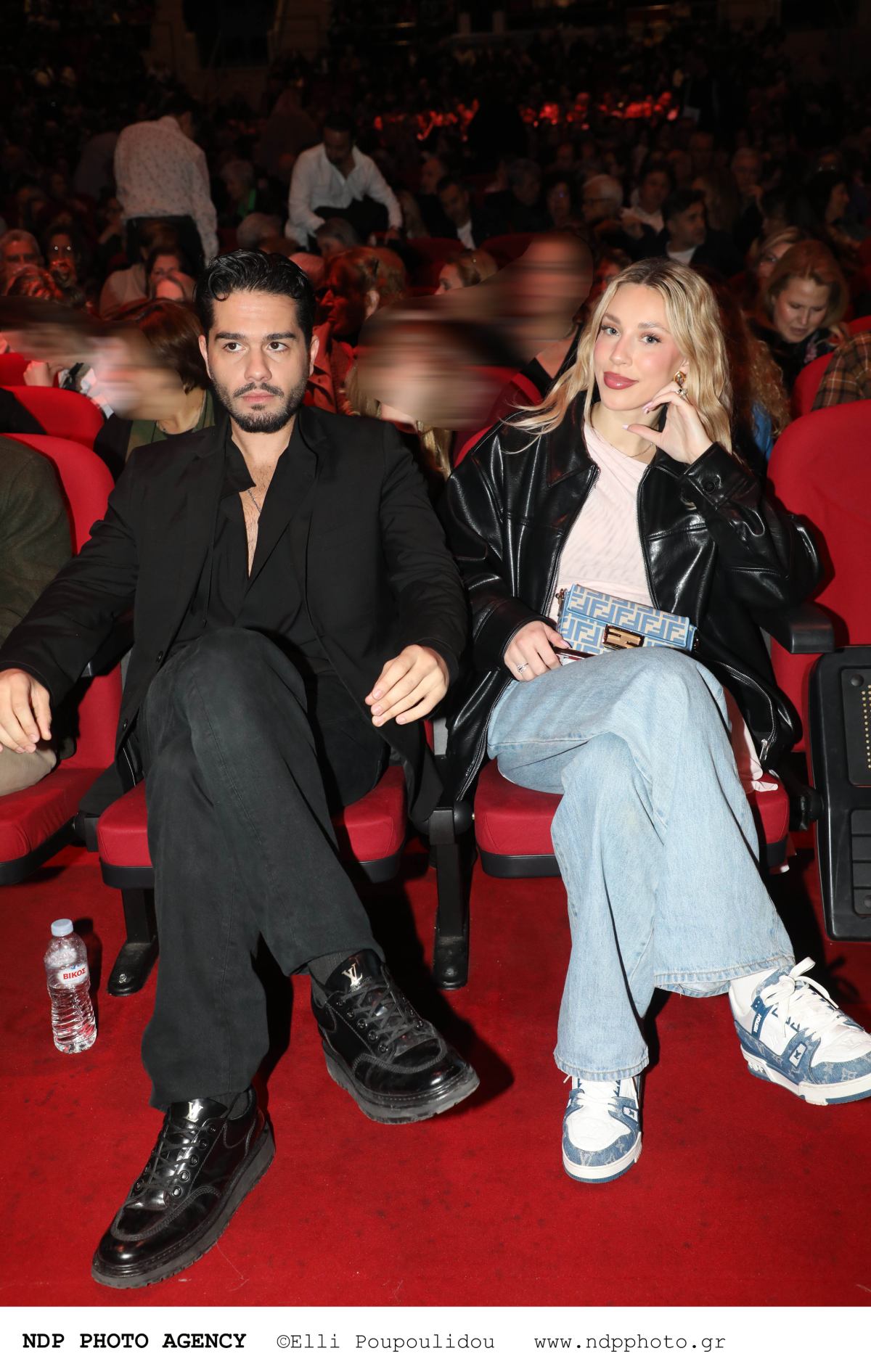 Ο Χρήστος Μάστορας κι η Γαρυφαλλιά Καληφώνη στο θέατρο