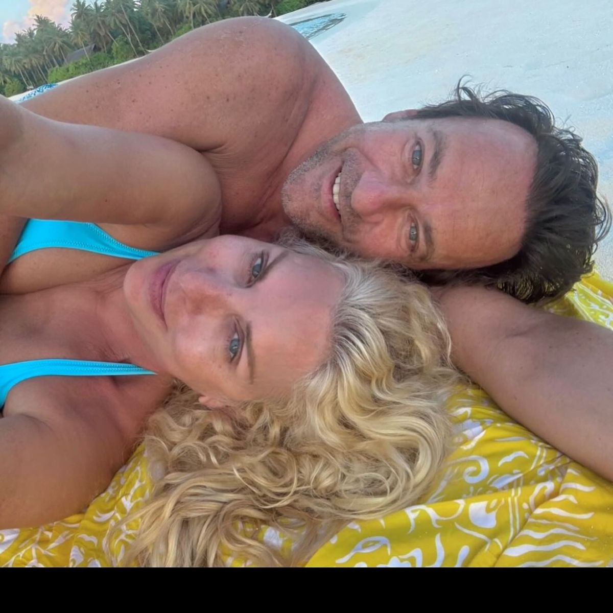 Ελένη Μενεγάκη και Ματέο Παντζόπουλος στις πασχαλινές διακοπές τους