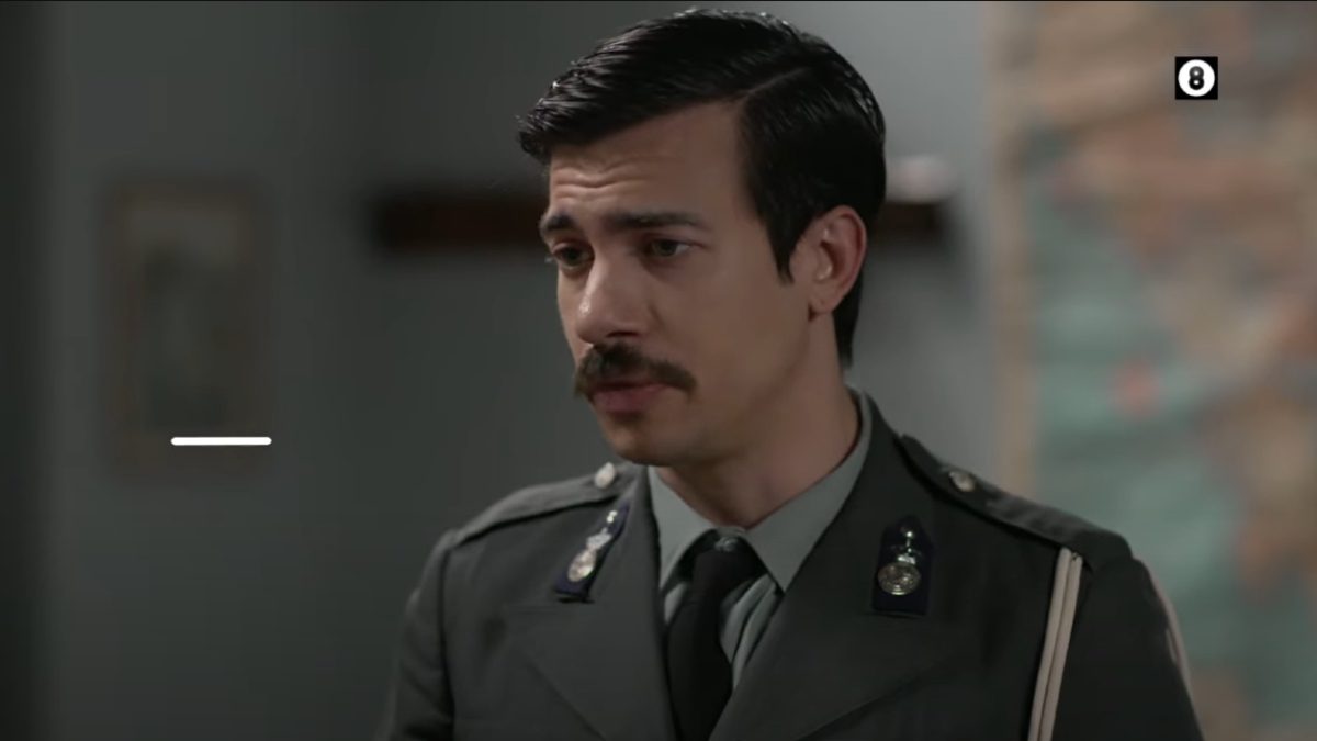 Ο Μίμης στην Ηλέκτρα