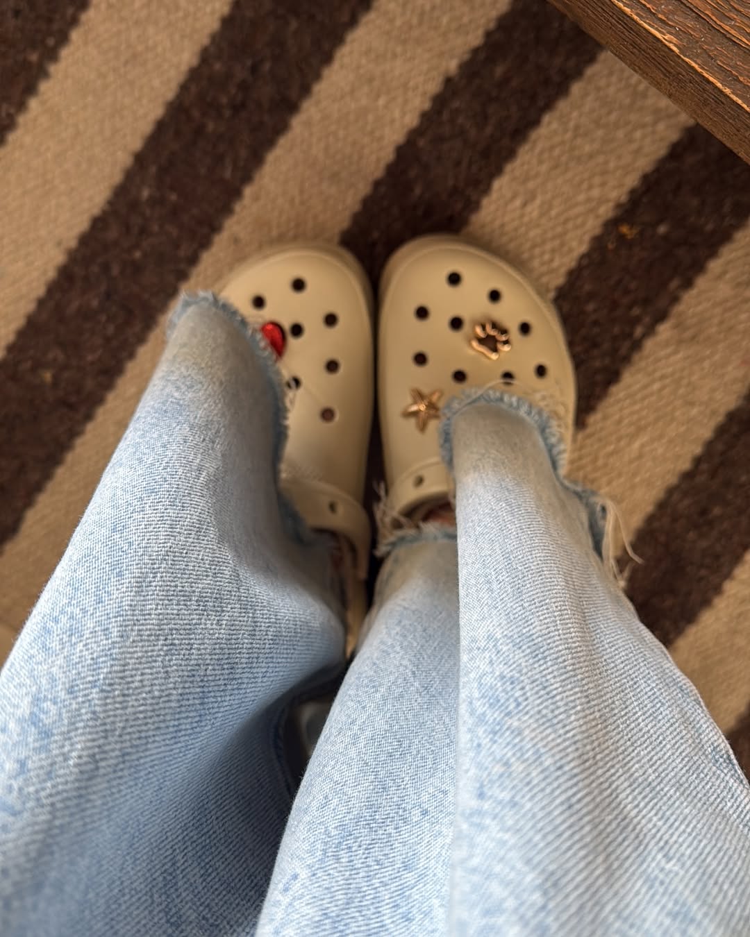 Η Ντορέττα Παπαδημητρίου με κροκς