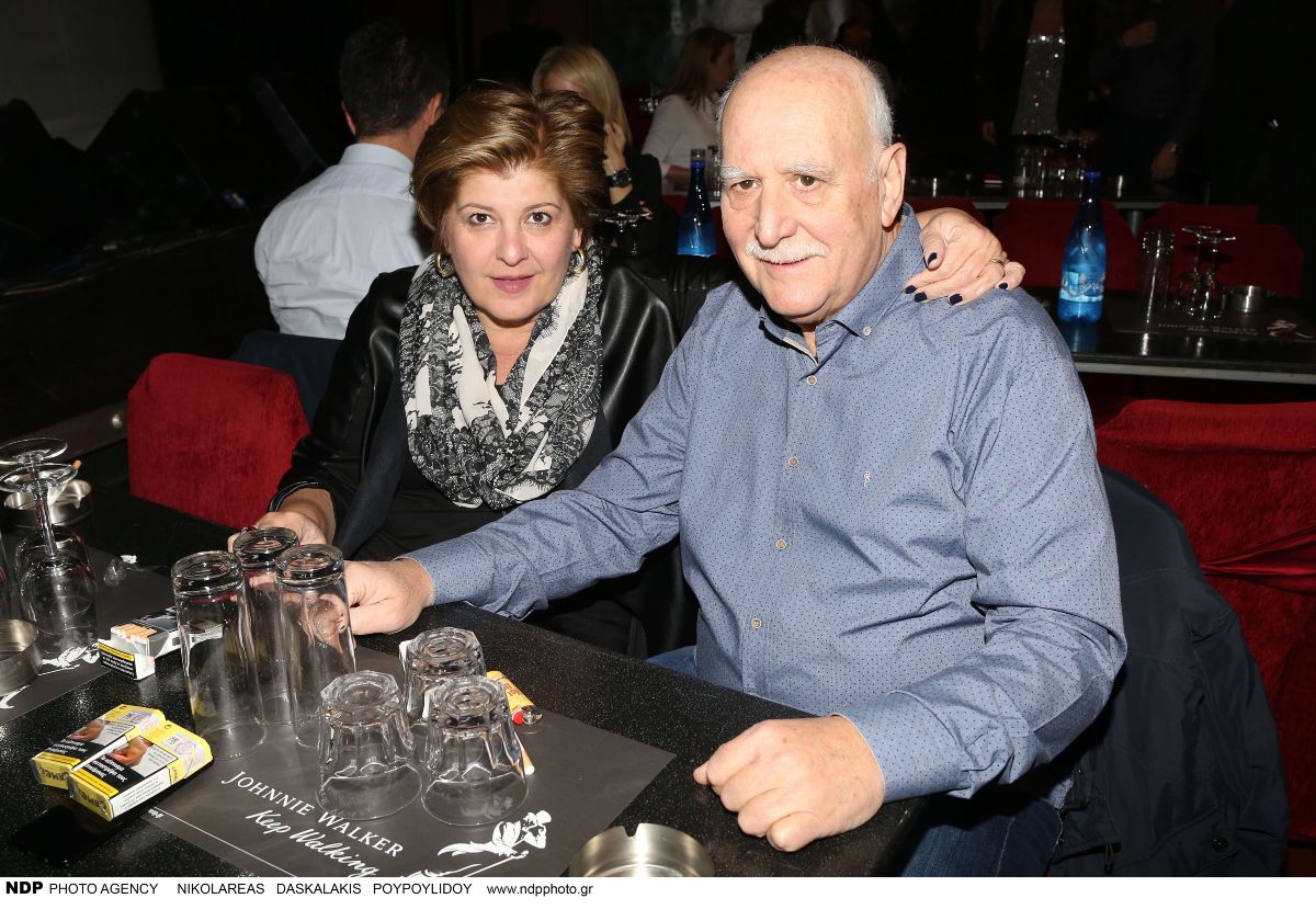 Παπαδάκης σύζυγος