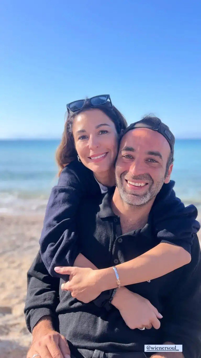 Παπουτσάκη με τον συντροφο της