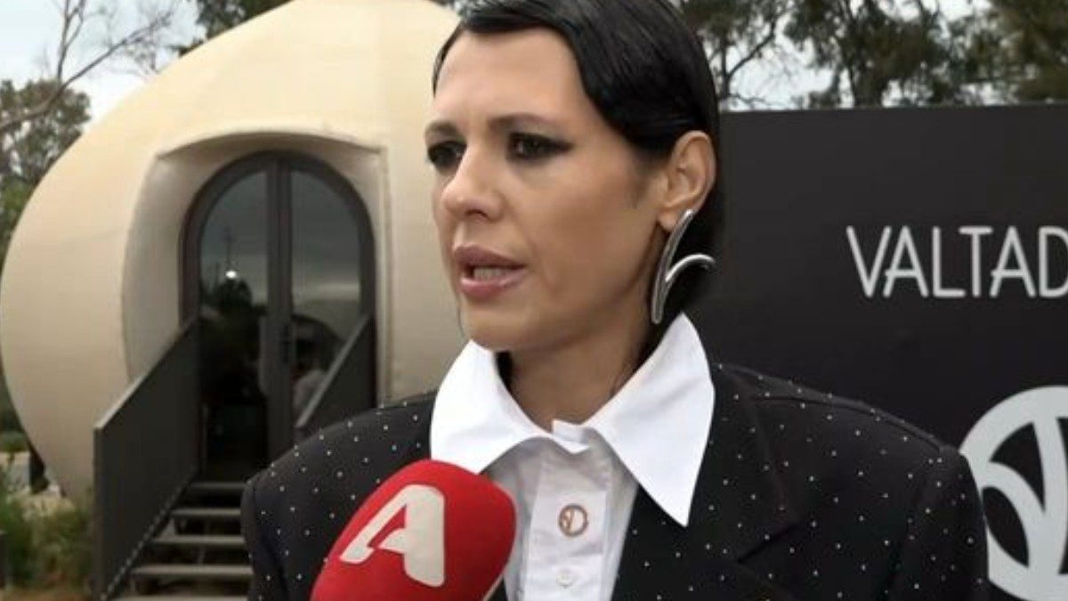 Η Ραμόνα Βλαντή στις κάμερες