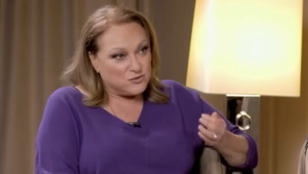 Η Ρένια Λουιζίδου μιλάει σε συνέντευξή της