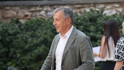 Ο Σταύρος Θεοδωράκης