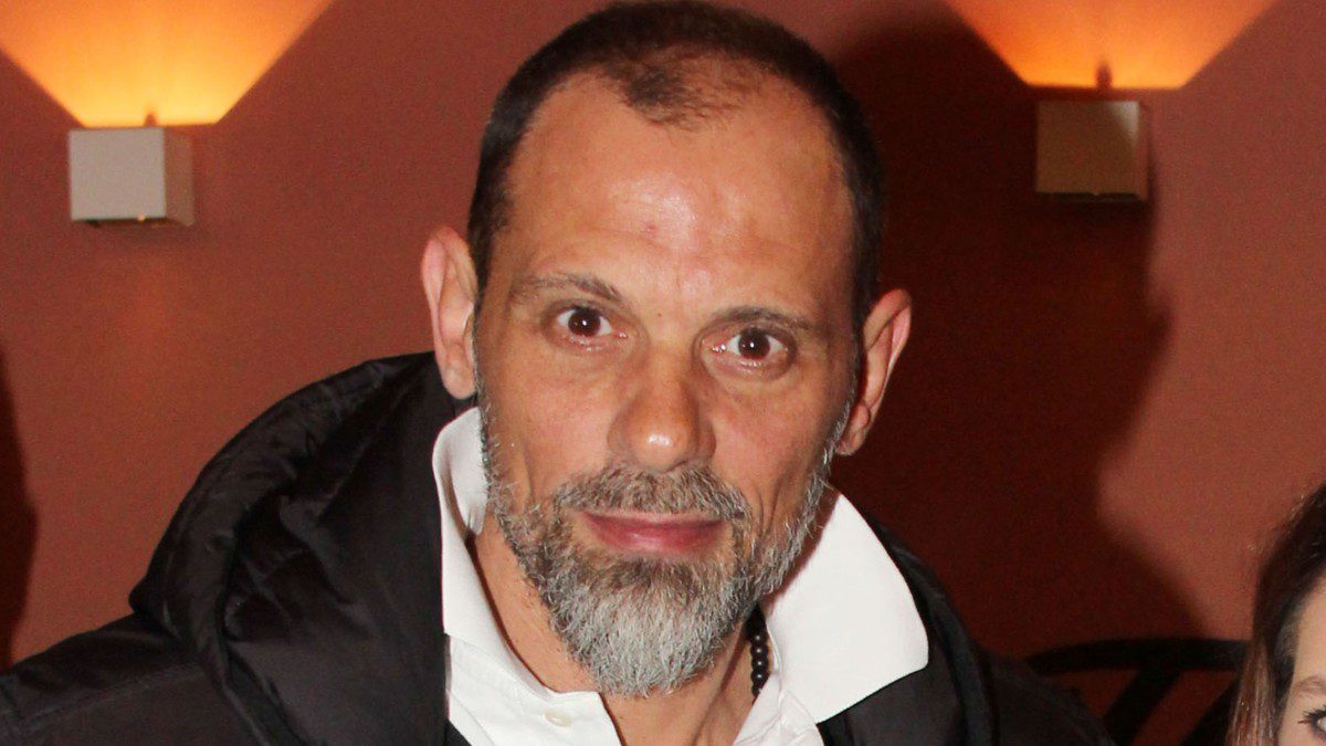 Τζώνυ Θεοδωρίδης