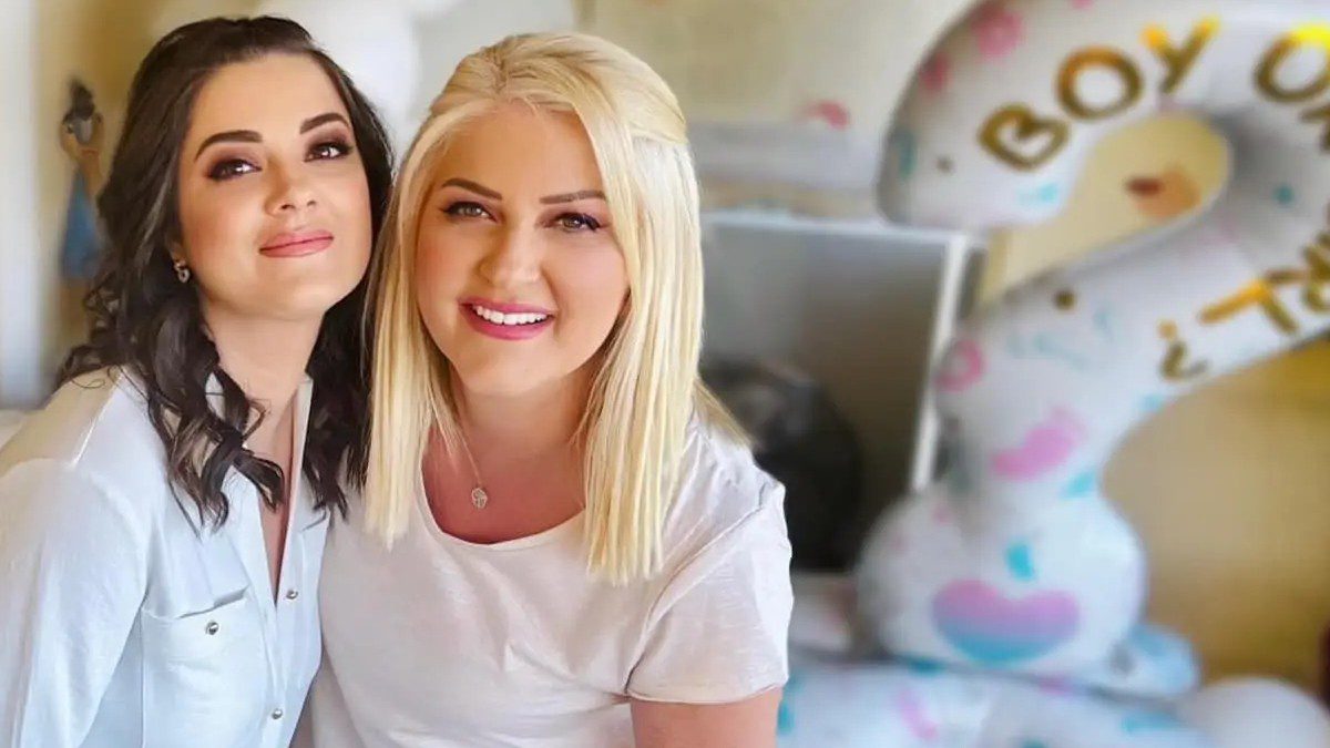 Η Χαρά Βέρρα με την κόρη της