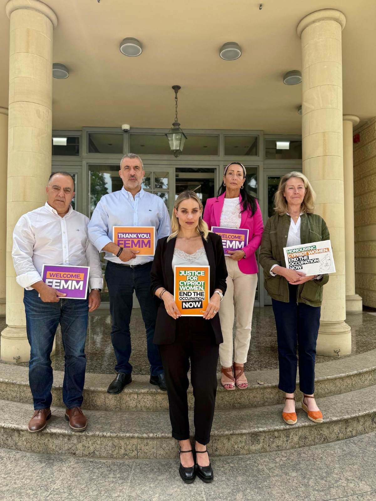 Η Ελεονώρα Μελέτη στην Κύπρο