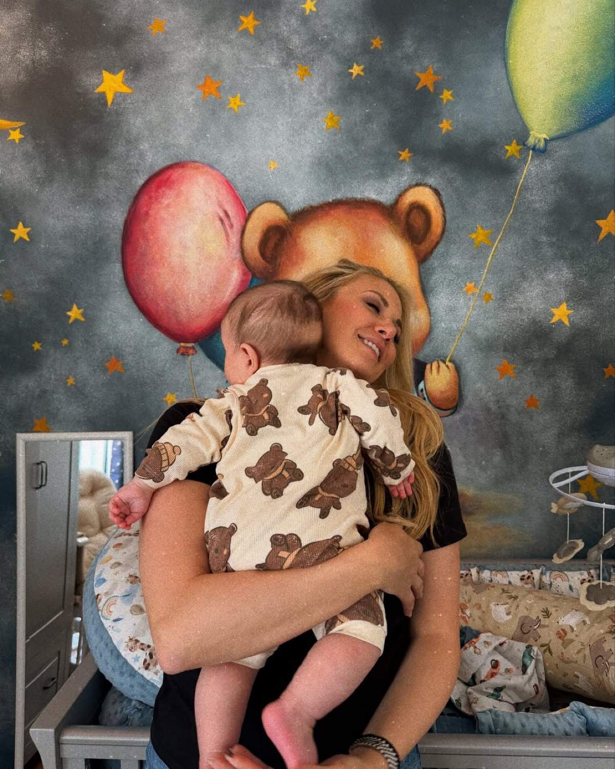 Φωτεινή Πετρογιάννη γιος