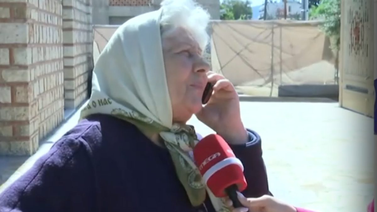 Γιαγιά Klavdia