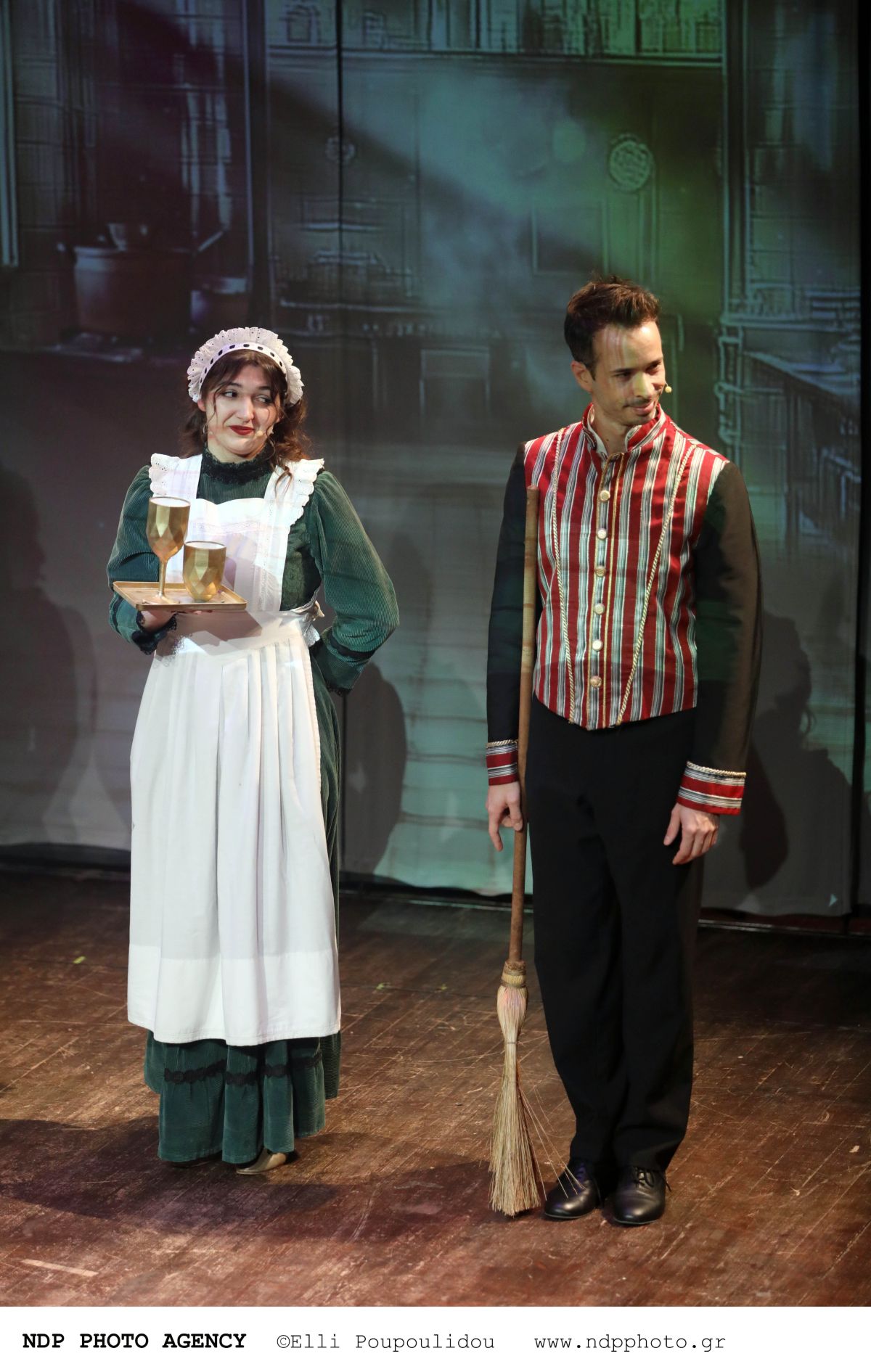 Η Ηλέκτρα Καζάκου στη σκηνή