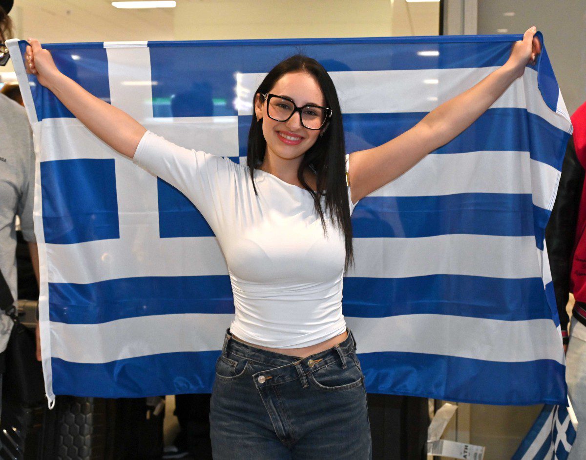 Klavdia επιστροφή