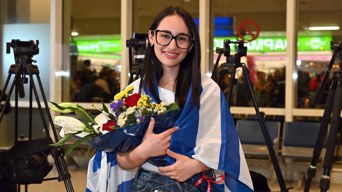 Klavdia επιστροφή