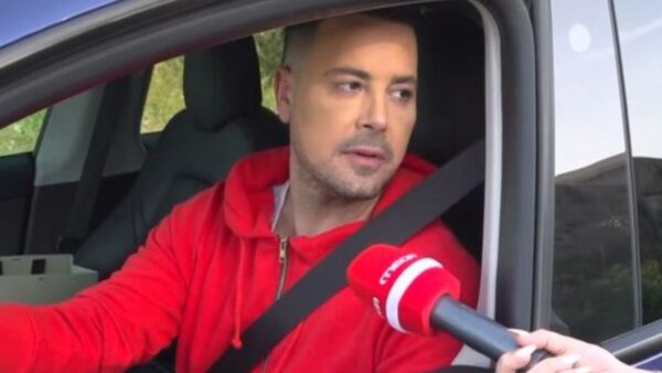 Ο Πέτρος Κουσουλός στην κάμερα του Mega