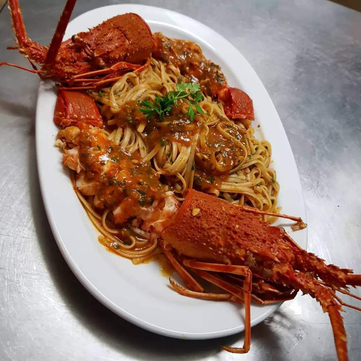 Αστακομαρονάδα στο Blue sea