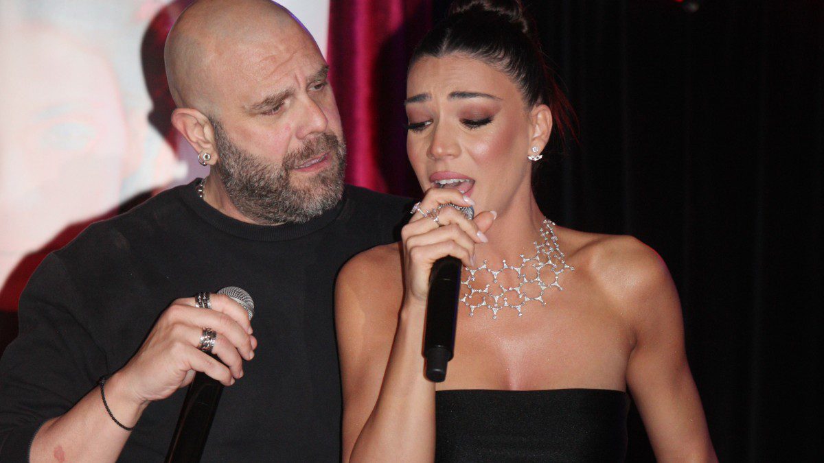 Μιχάλης Κουινέλης, Ήβη Αδάμου