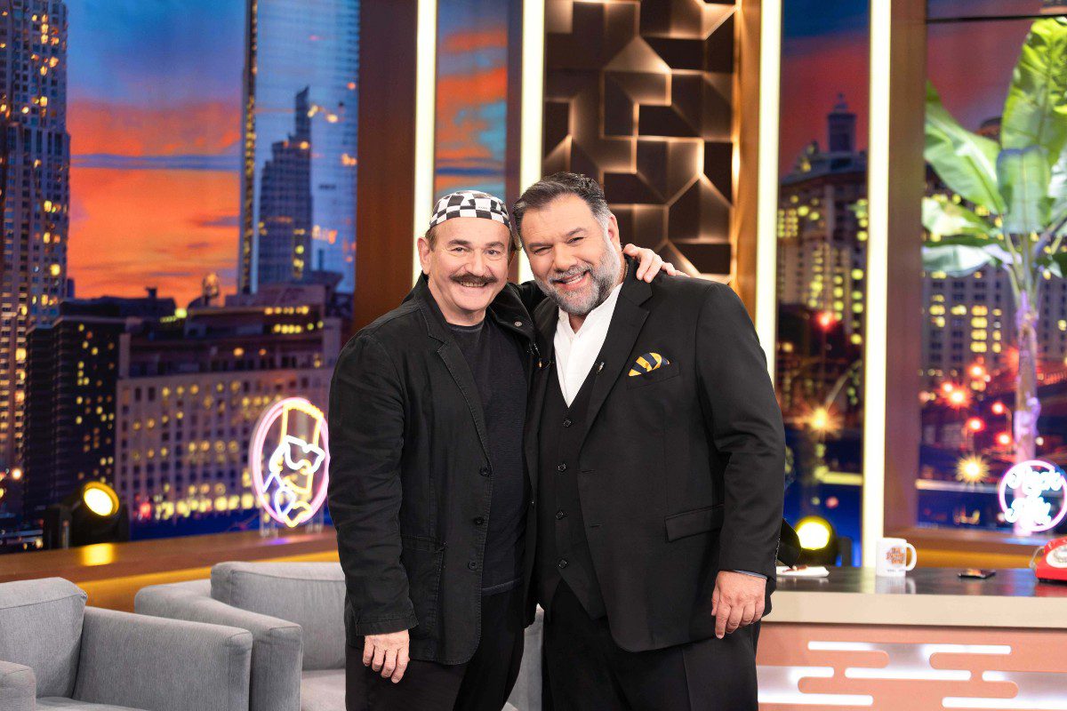 The 2Night Show Παύλος Κοντογιαννίδης