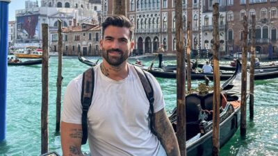 Ο Αλεξάνδρου σε ταξίδι