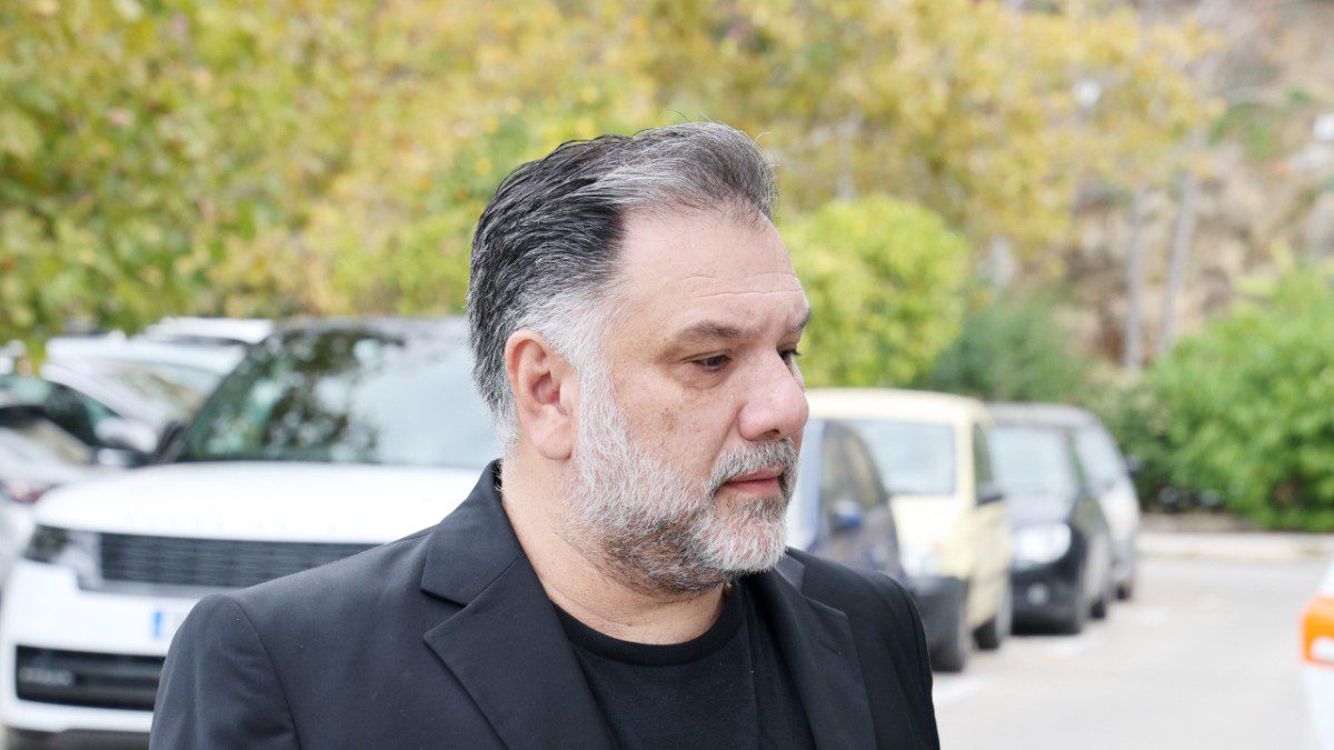 Γρηγόρης Αρναούτογλου