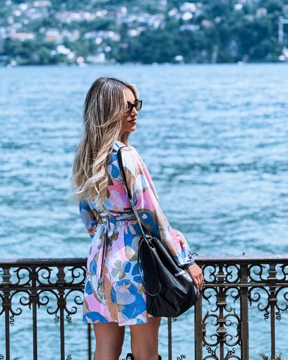 Η Αθηνά Οικονομάκου στη Λίμνη Κόμο