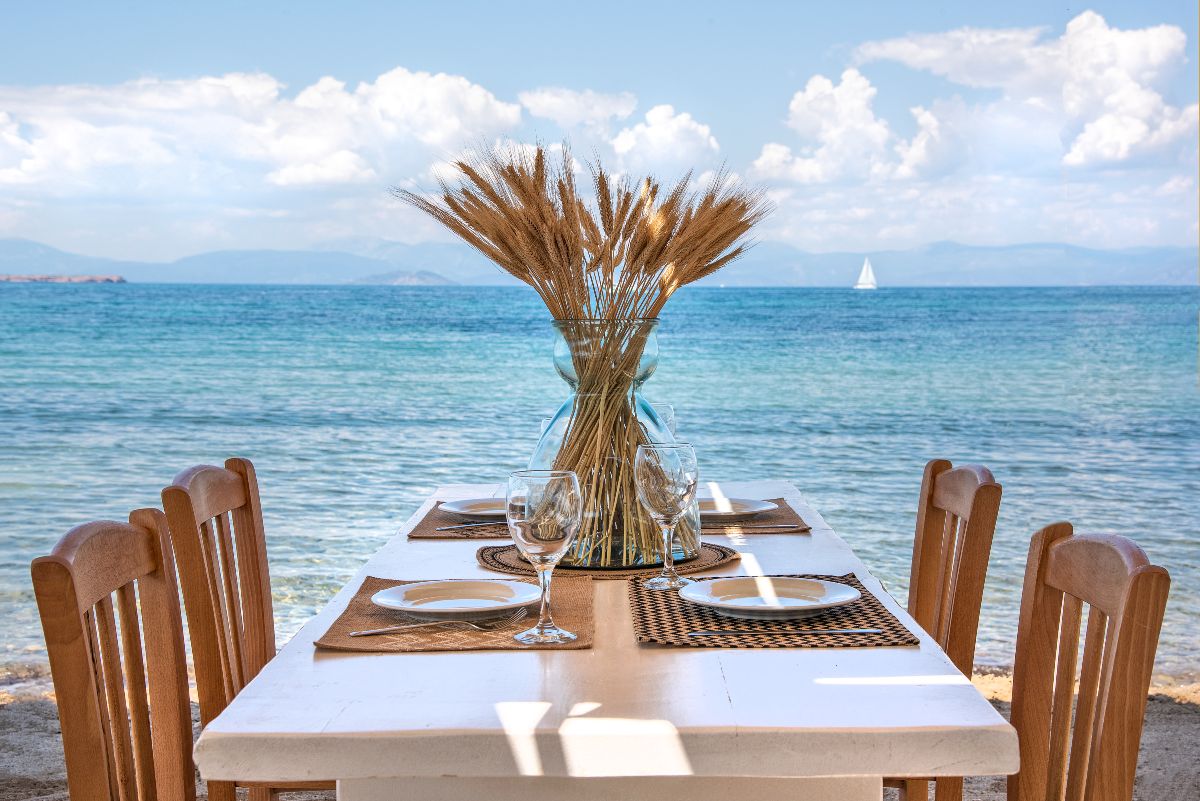 Το Babis Restaurant έχει Υπέροχη ατμόσφαιρα κάθε στιγμή της ημέρας