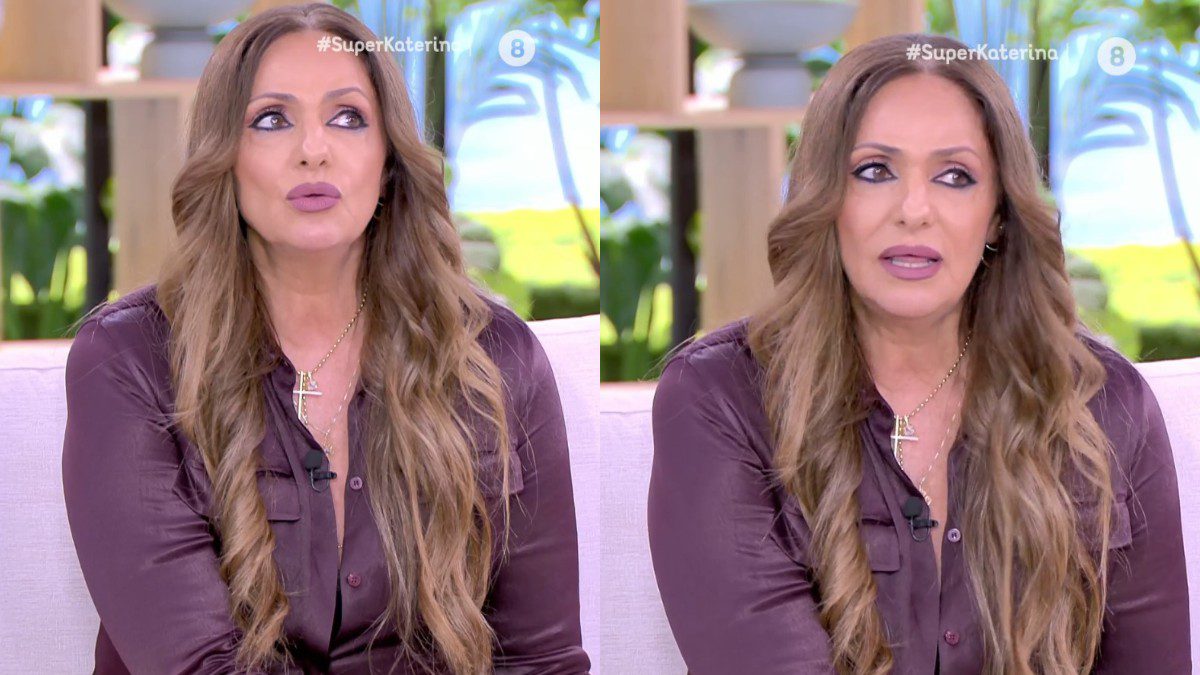 Η Βίκυ Κουλιανού στο Super Κατερίνα