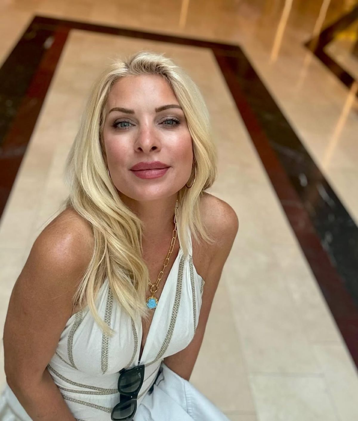 Η Ελένη Μενεγάκη στο Instagram