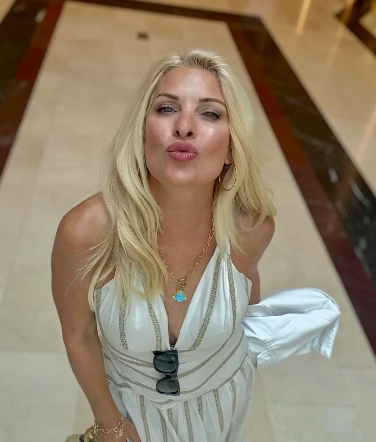 Η Ελένη Μενεγάκη στο Instagram