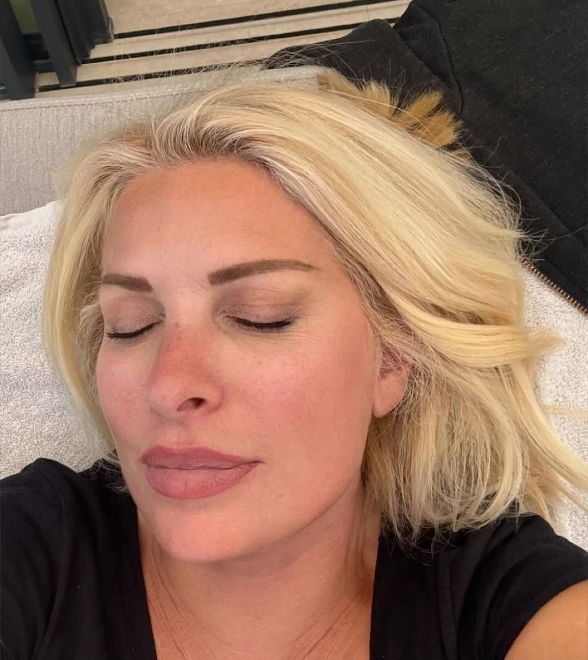 Η Ελένη Μενεγάκη στο Instagram