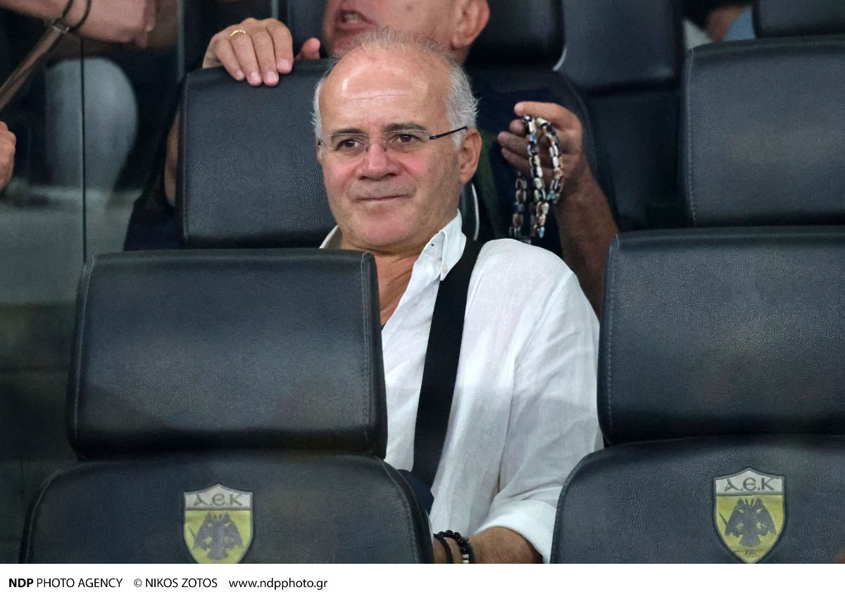 Γιώργος Μητσικώστας