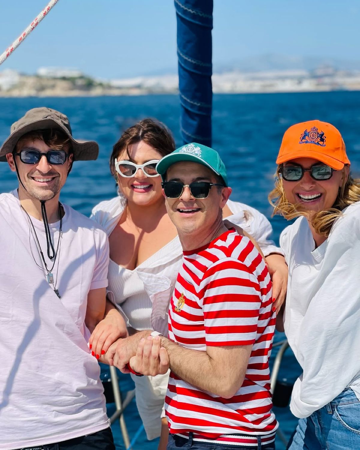 Η ομάδα του Πάμε Δανάη