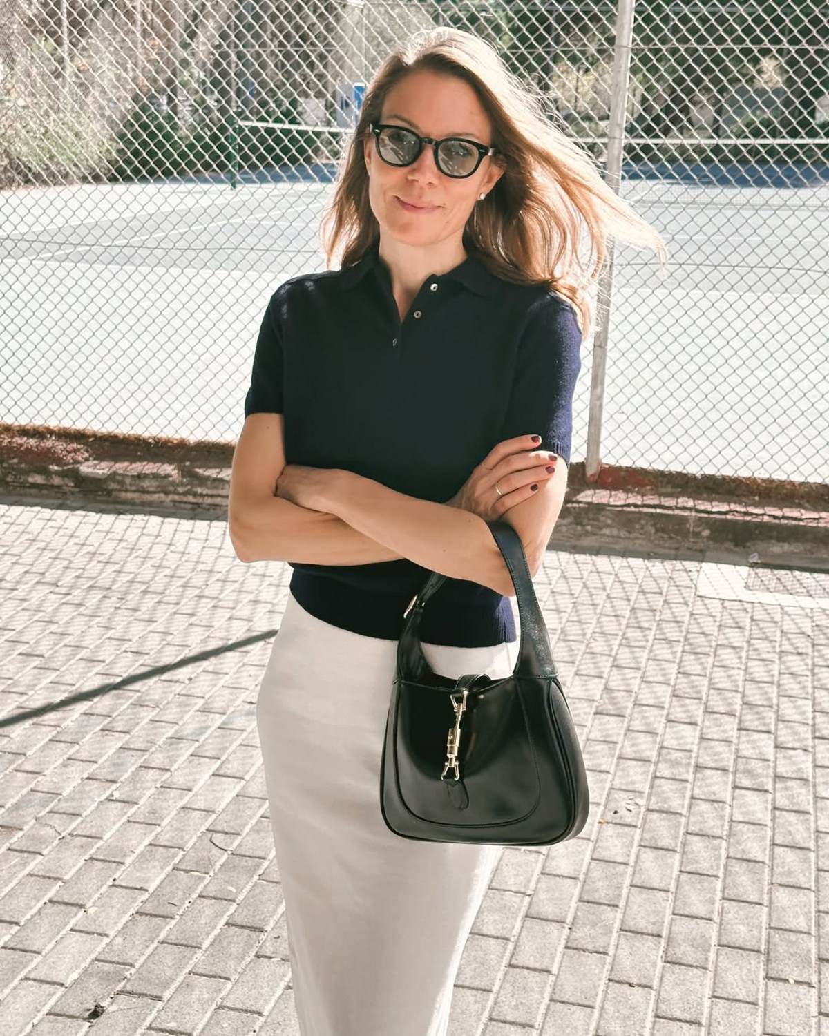 Η Βίκυ Καγιά με ασπρόμαυρο Look