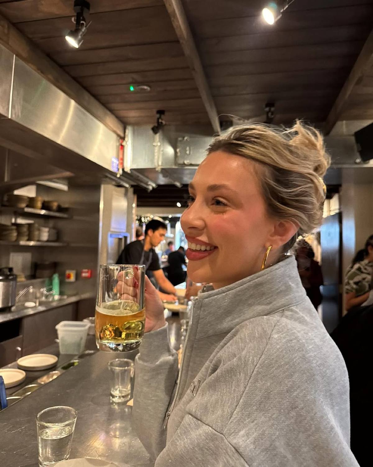 Η Γαρυφαλλιά Καληφώνη στο Παρίσι