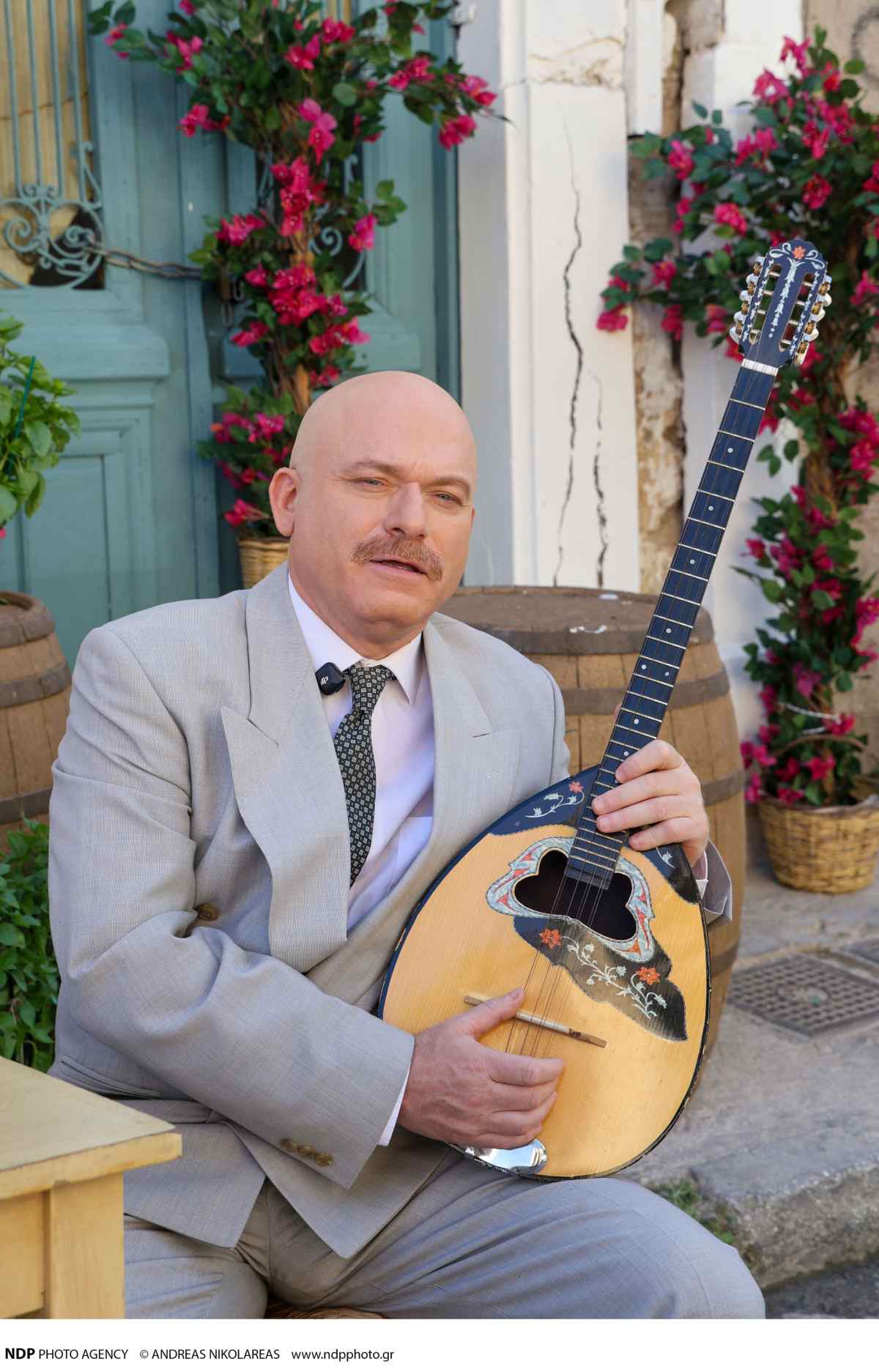 Απασφάλισε ο Κρόμπας: «Τους απάντησα “είμαι πατέρας ενός παιδιού 5 ετών και θα μου πείτε ότι γράφω παιδεραστικό υπονοούμενο;”»