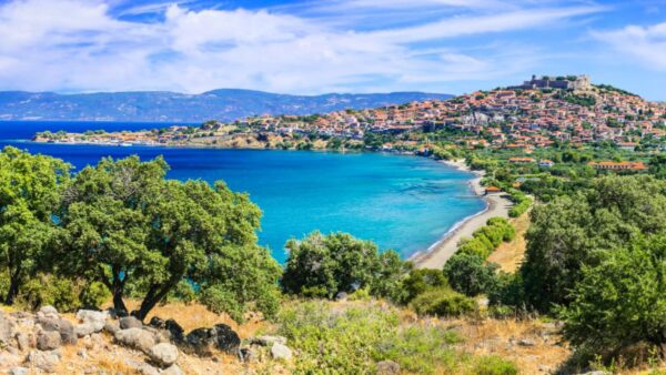 πανοραμική θέα στο Μόλυβο της Λέσβου