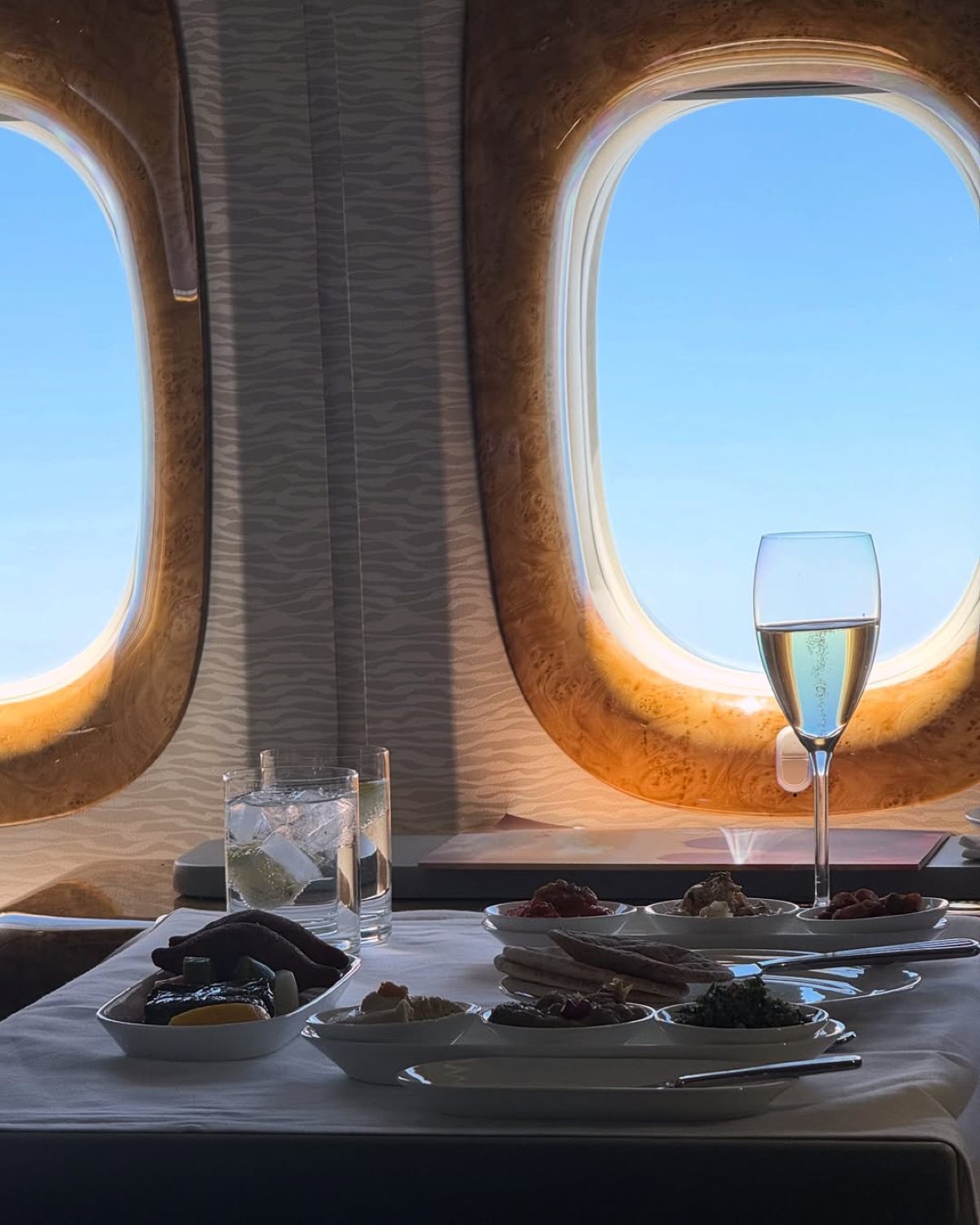 Η Δούκισσα Νομικού, ο Δημήτρης Θεοδωρίδης και τα παιδιά τους